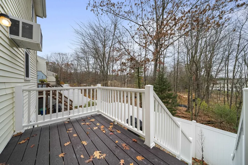 624 Hackett Hill Road Manchester NH 03102