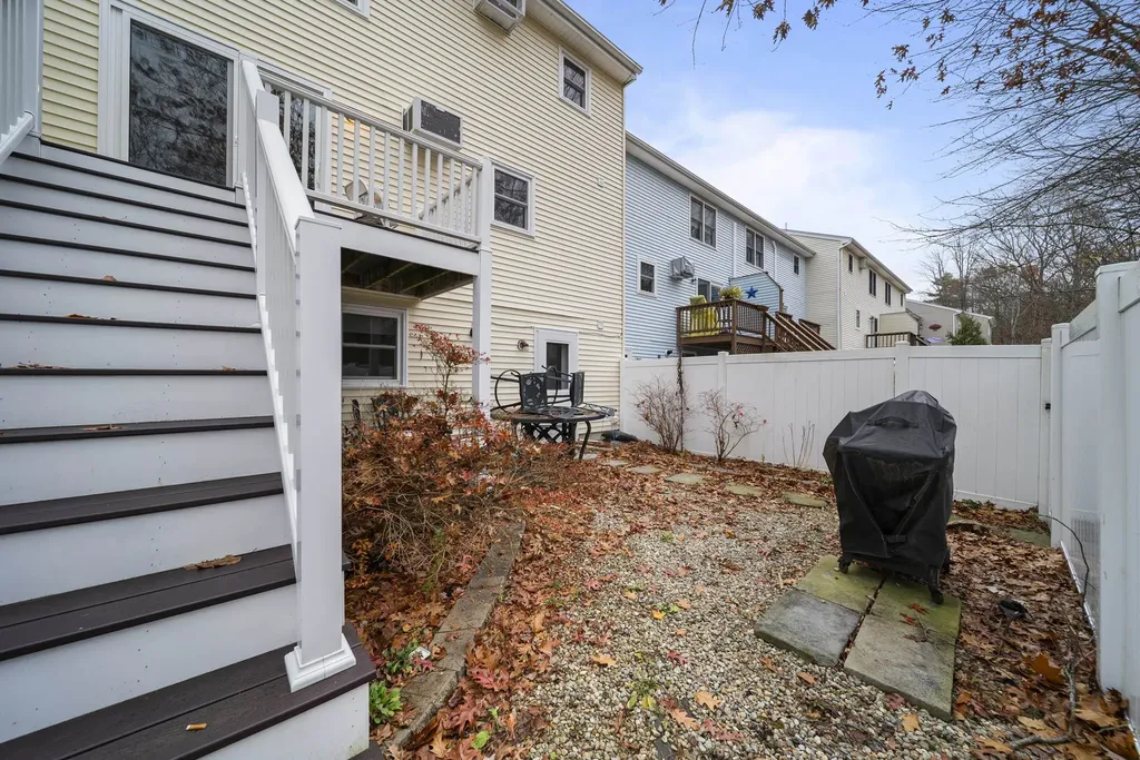 624 Hackett Hill Road Manchester NH 03102