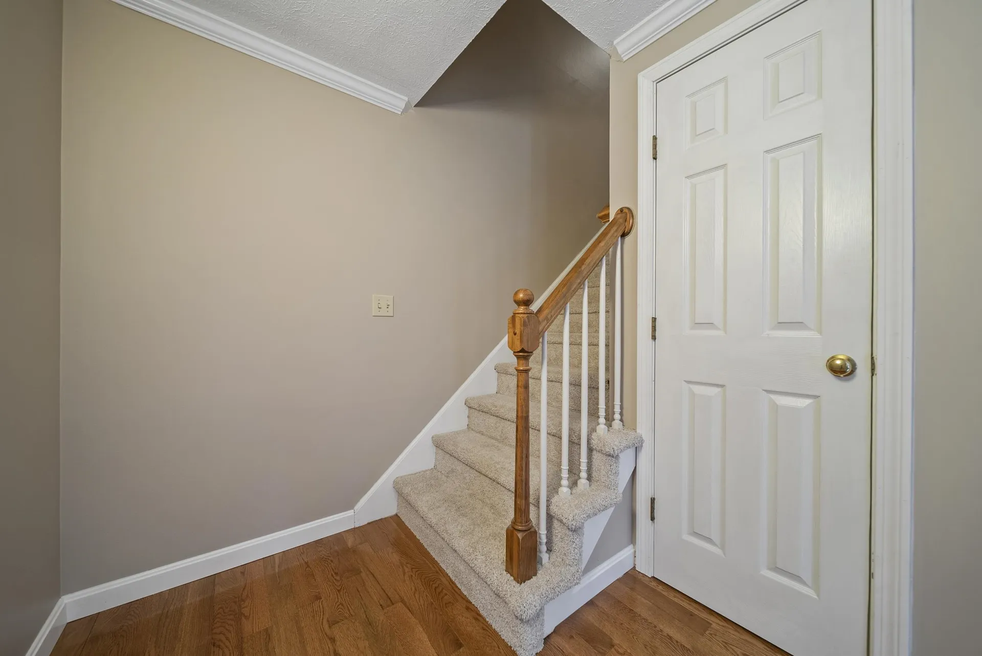 624 Hackett Hill Road Manchester NH 03102