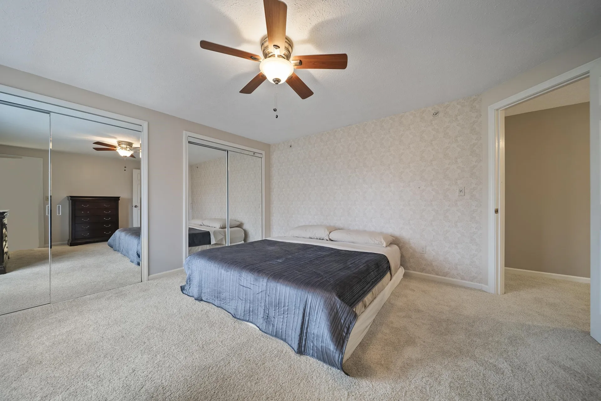 624 Hackett Hill Road Manchester NH 03102