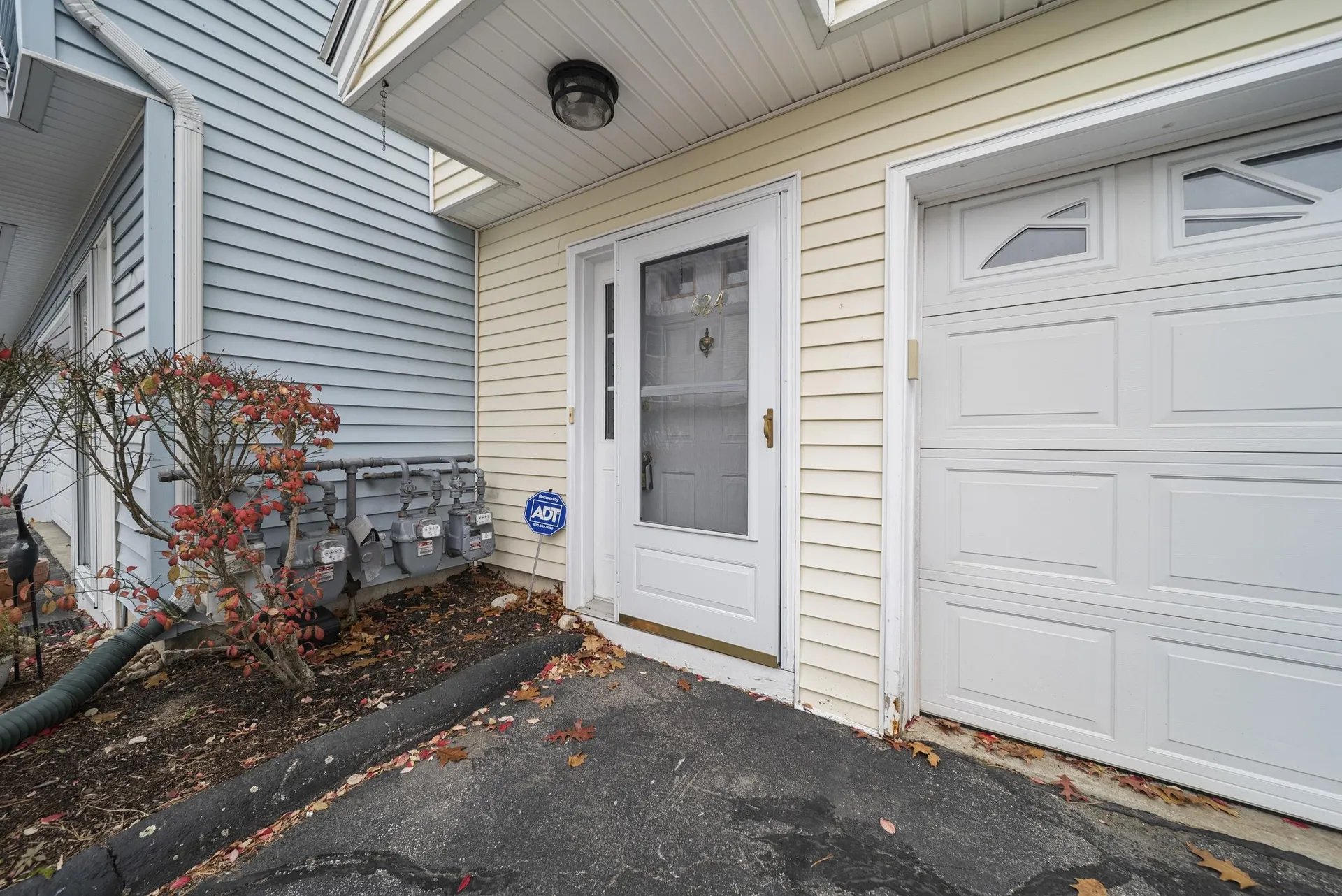 624 Hackett Hill Road Manchester NH 03102
