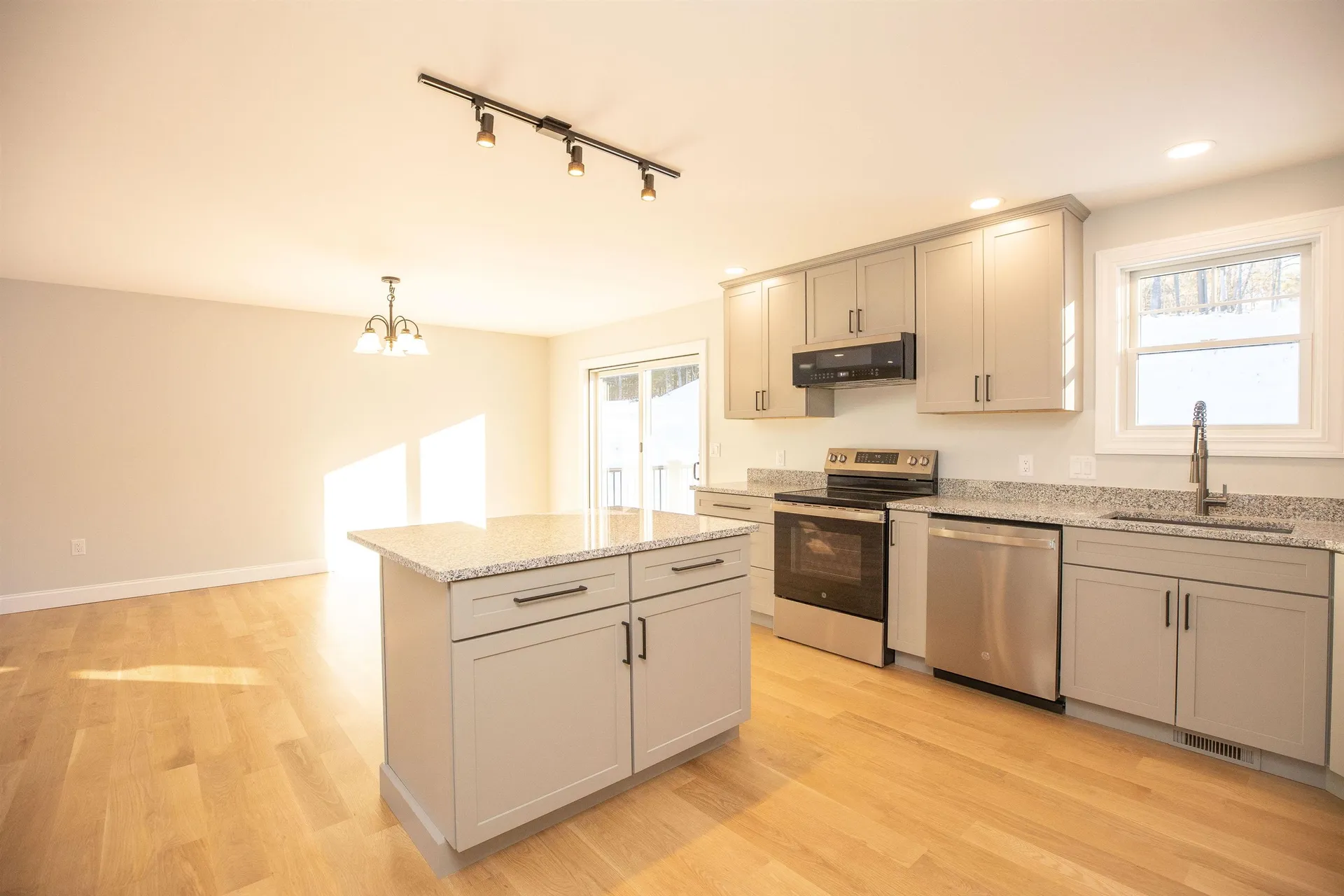 448 Old Bennington Road Greenfield NH 03047