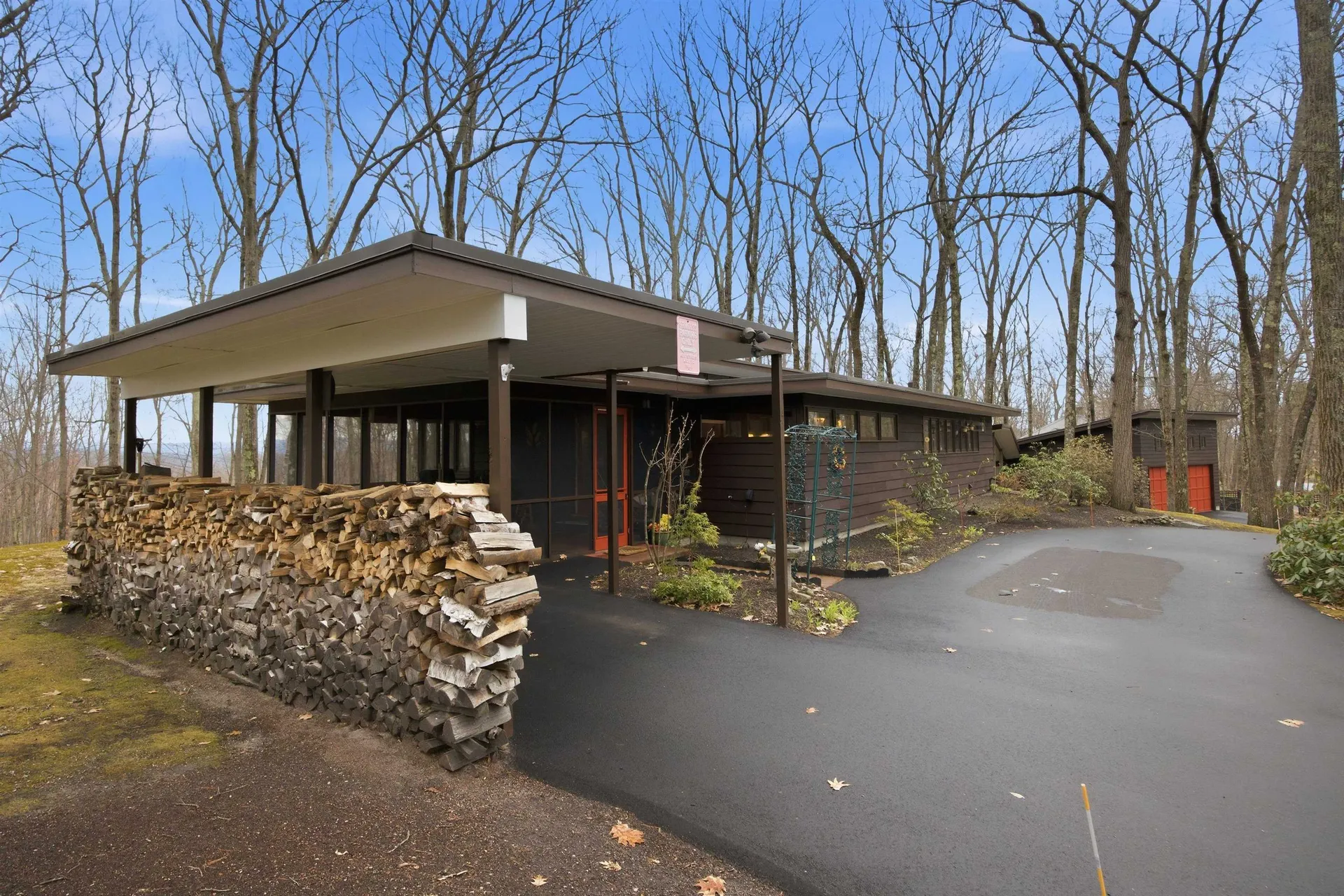 82 Little Pond Road Concord NH 03301