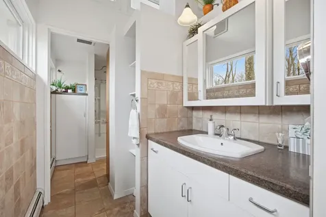 82 Little Pond Road Concord NH 03301