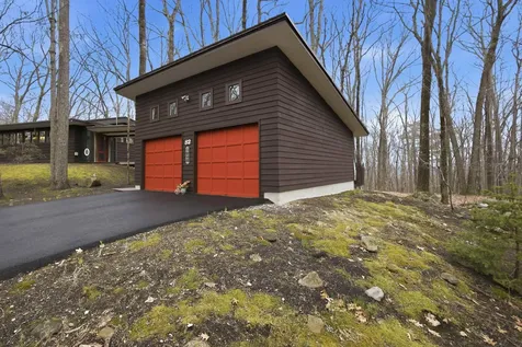 82 Little Pond Road Concord NH 03301