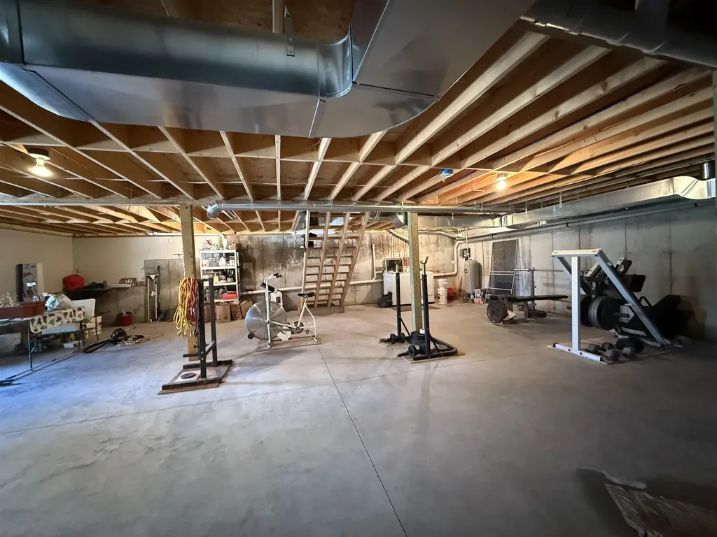 77 Williams Road Orange NH 03741