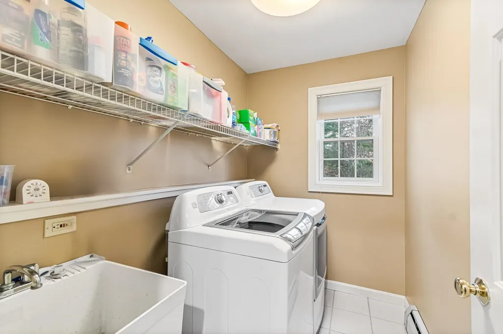 7 Cedar Court Essex VT 05452