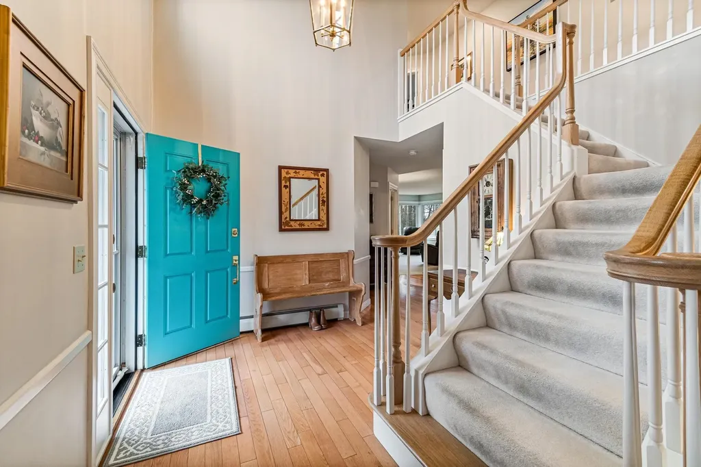 7 Cedar Court Essex VT 05452