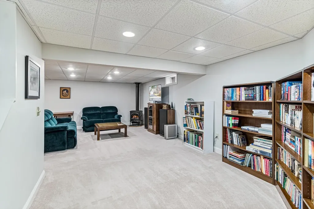 7 Cedar Court Essex VT 05452