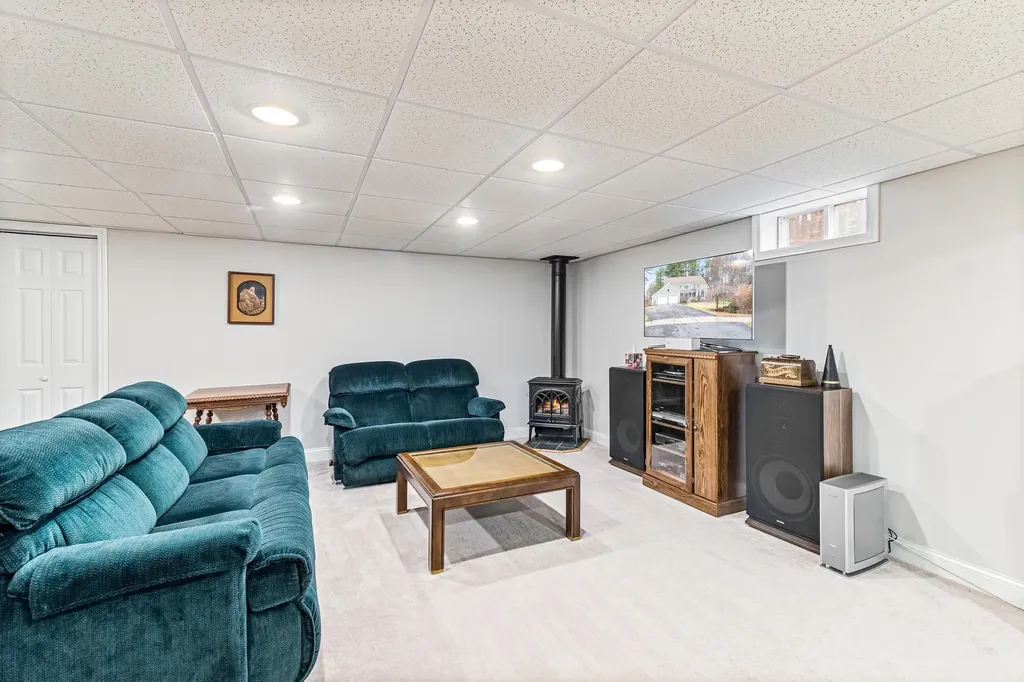 7 Cedar Court Essex VT 05452