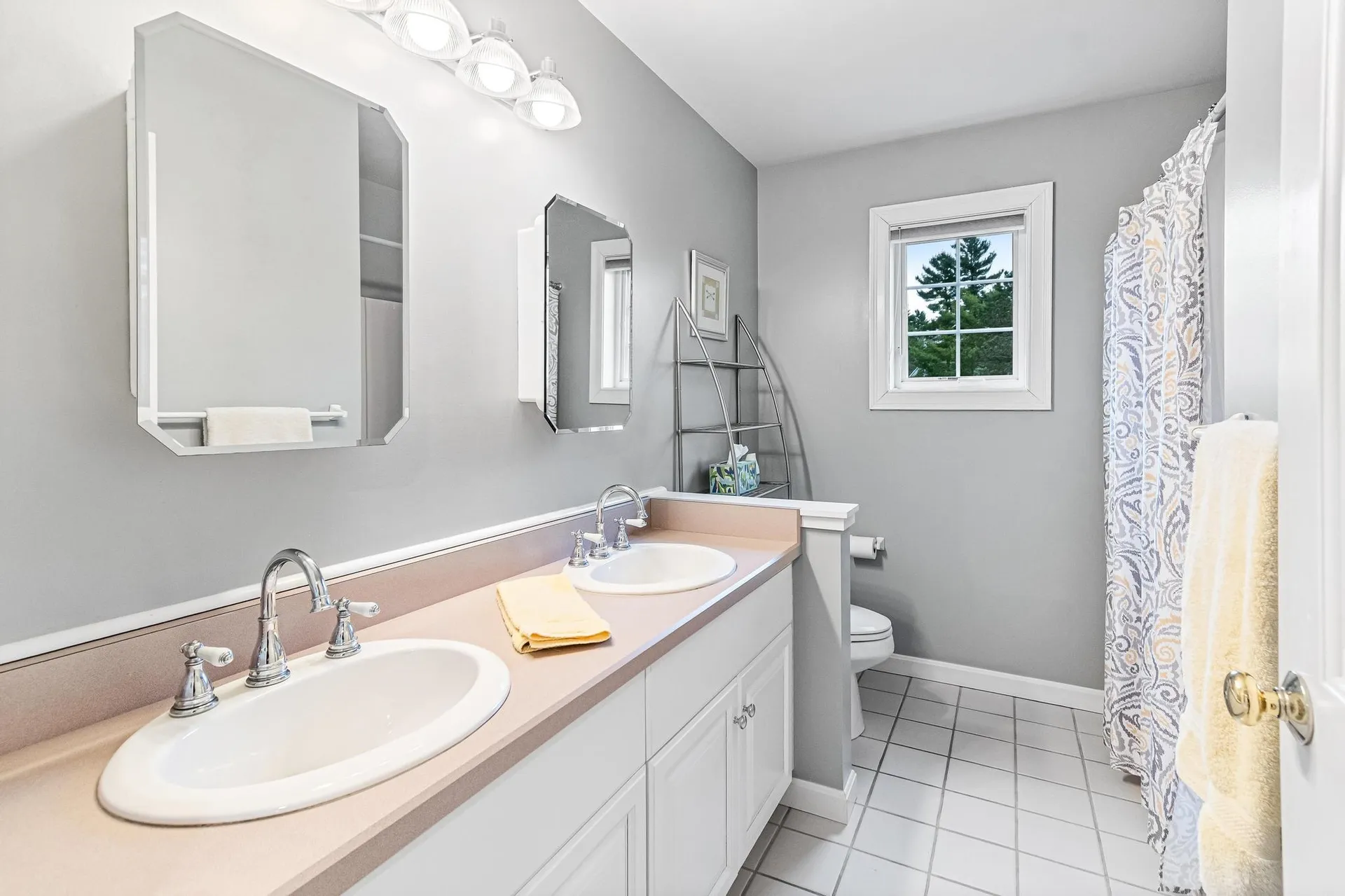 7 Cedar Court Essex VT 05452