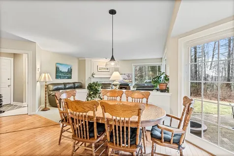 7 Cedar Court Essex VT 05452