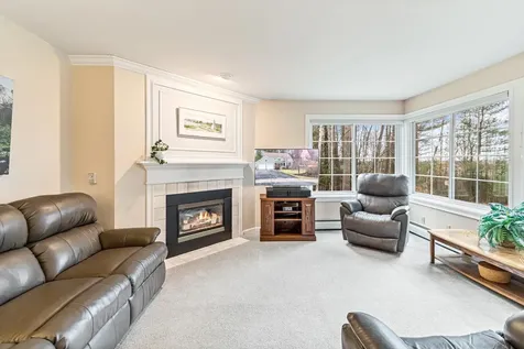 7 Cedar Court Essex VT 05452