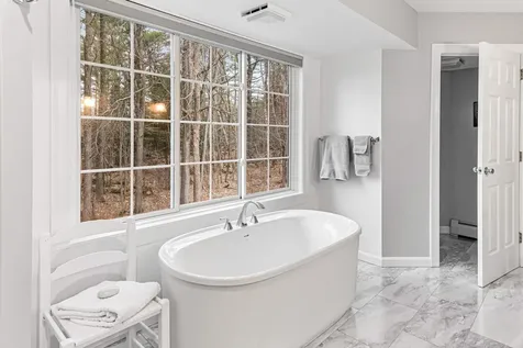 7 Cedar Court Essex VT 05452