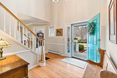 7 Cedar Court Essex VT 05452