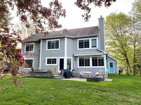 7 Cedar Court Essex VT 05452