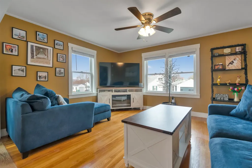 57 Franklin Street Rochester NH 03867