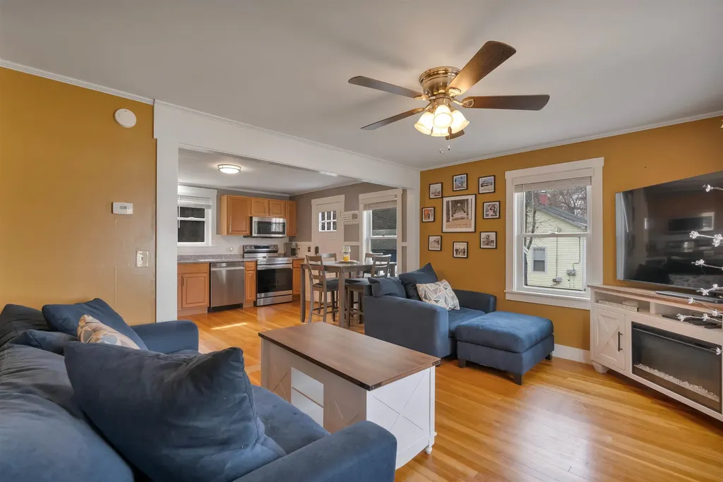57 Franklin Street Rochester NH 03867