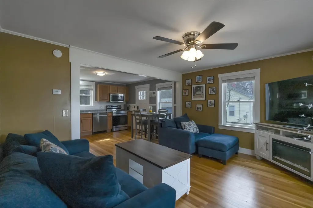 57 Franklin Street Rochester NH 03867