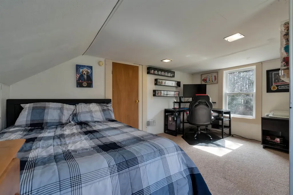 57 Franklin Street Rochester NH 03867
