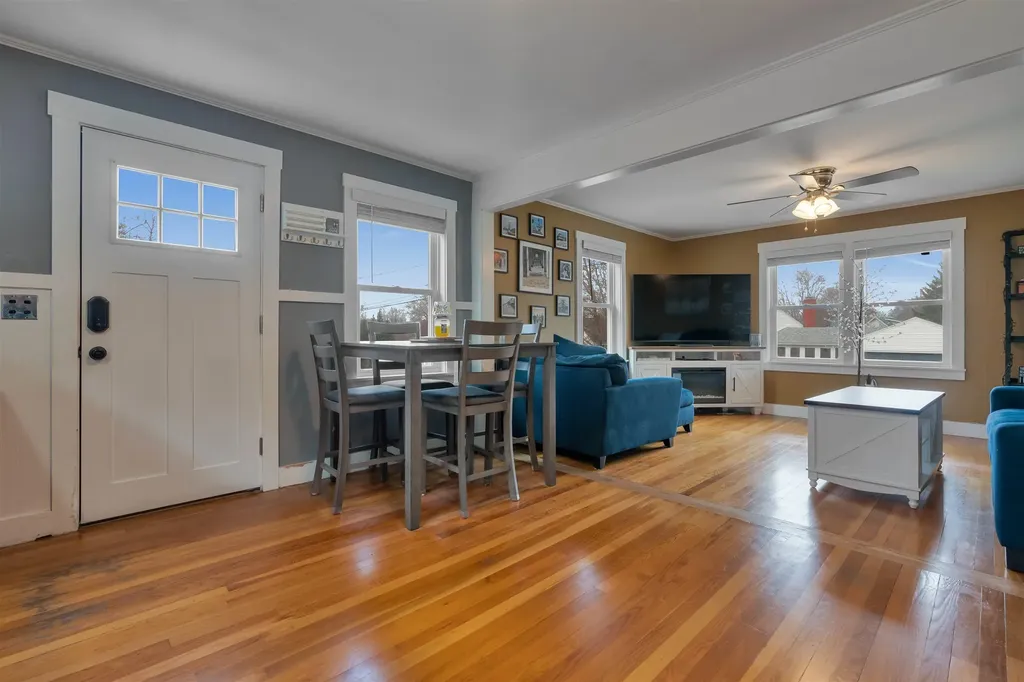 57 Franklin Street Rochester NH 03867