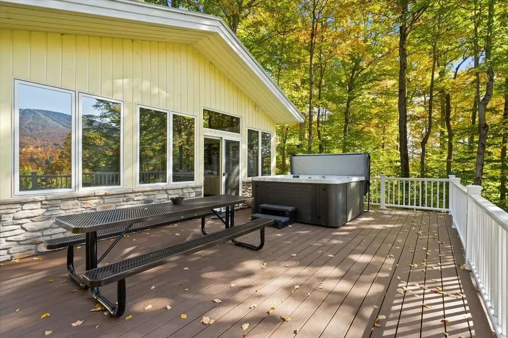 34 Mountain View Road Winhall VT 05340