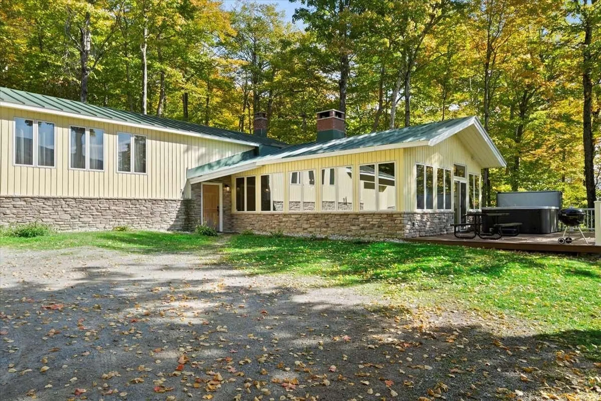 34 Mountain View Road Winhall VT 05340