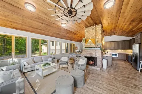 34 Mountain View Road Winhall VT 05340
