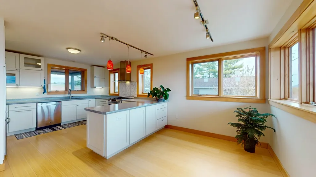 1842 Lake Street Bridport VT 05734
