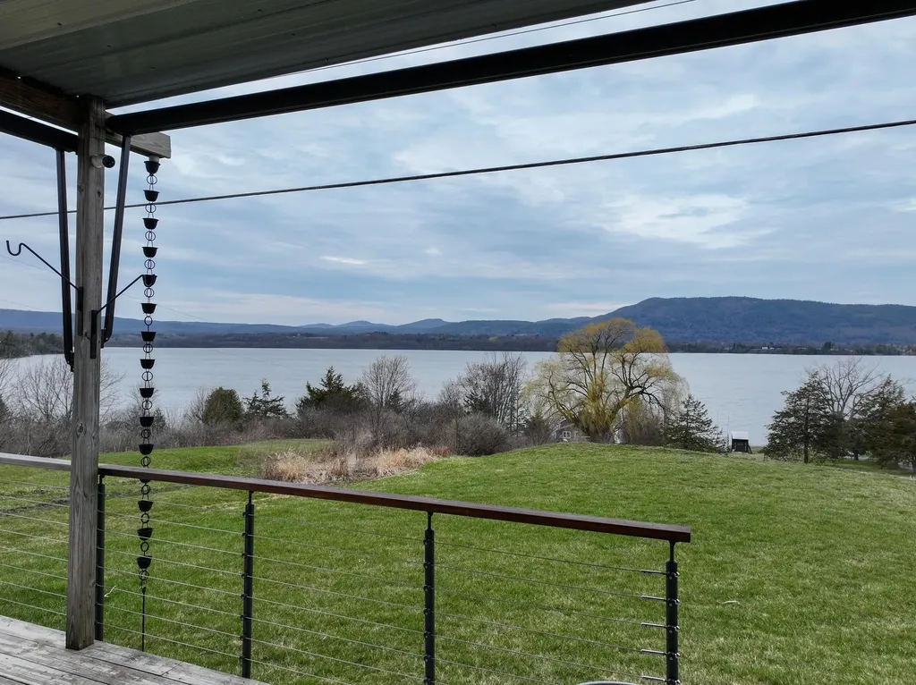1842 Lake Street Bridport VT 05734