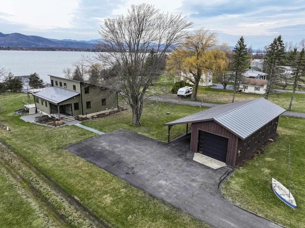 1842 Lake Street Bridport VT 05734