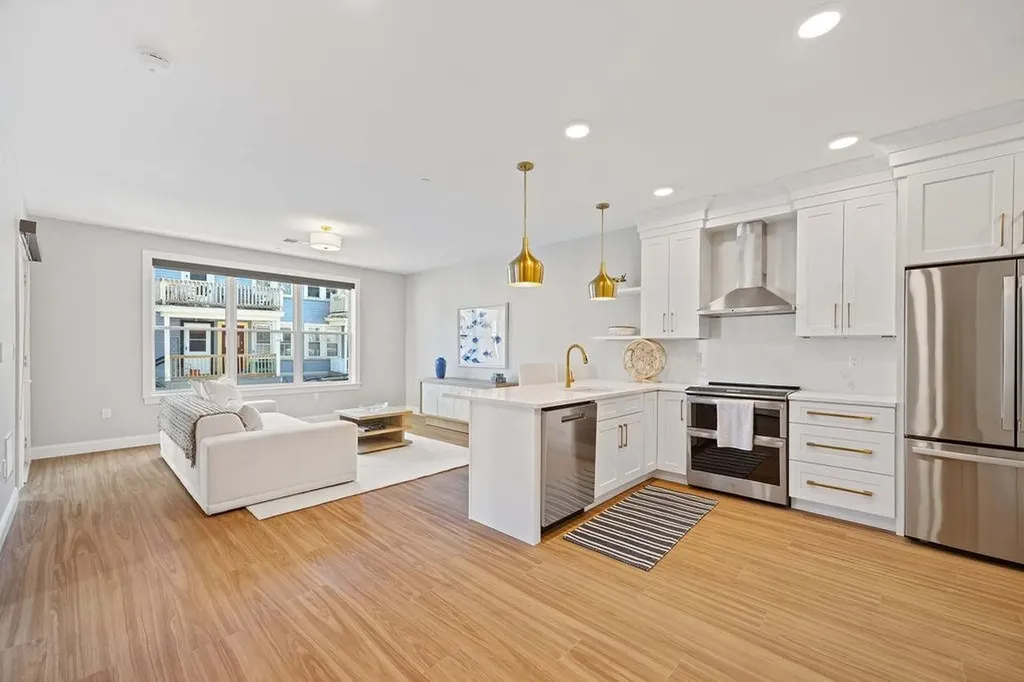 99 Foundry Place Portsmouth NH 03801
