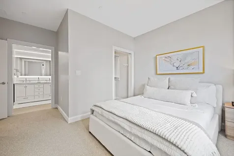 99 Foundry Place Portsmouth NH 03801