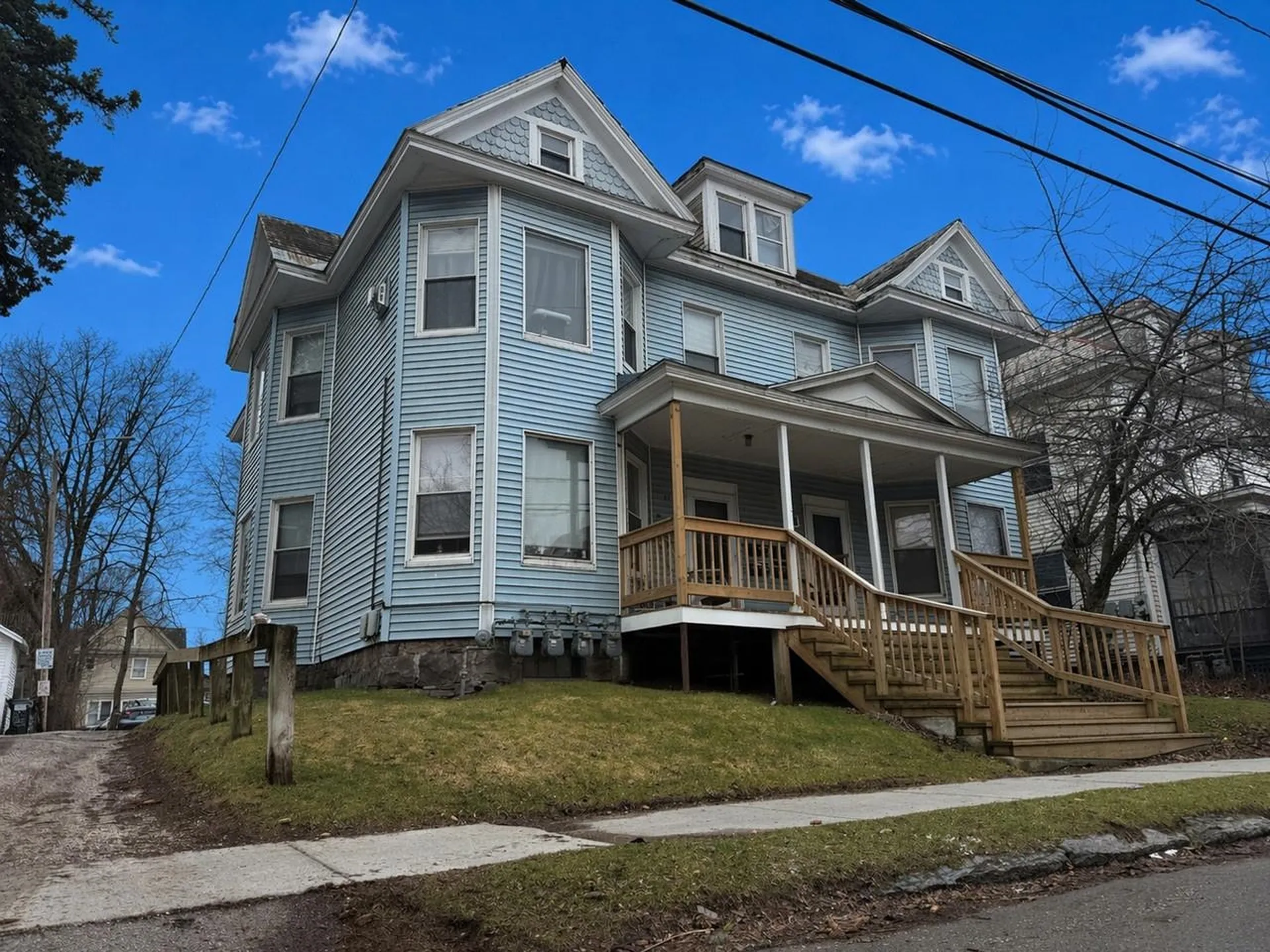 Burlington VT, 31-33 Hickok Place
