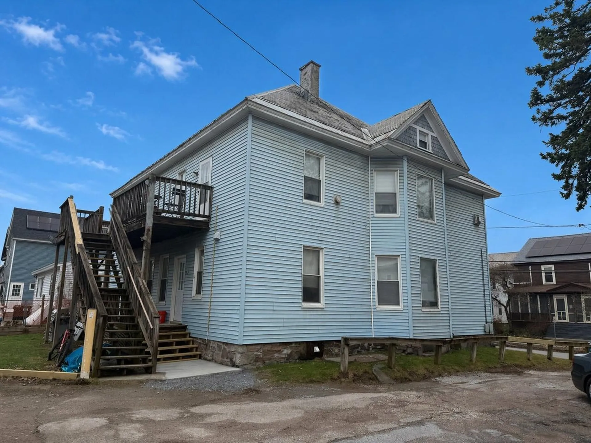 31-33 Hickok Place Burlington VT 05401