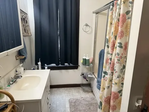 31-33 Hickok Place Burlington VT 05401