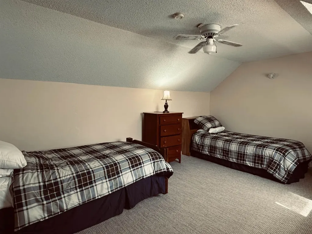 81 Richardson Trail Campton NH 03223