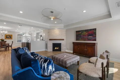 19 Bridge Street Kittery ME 03904