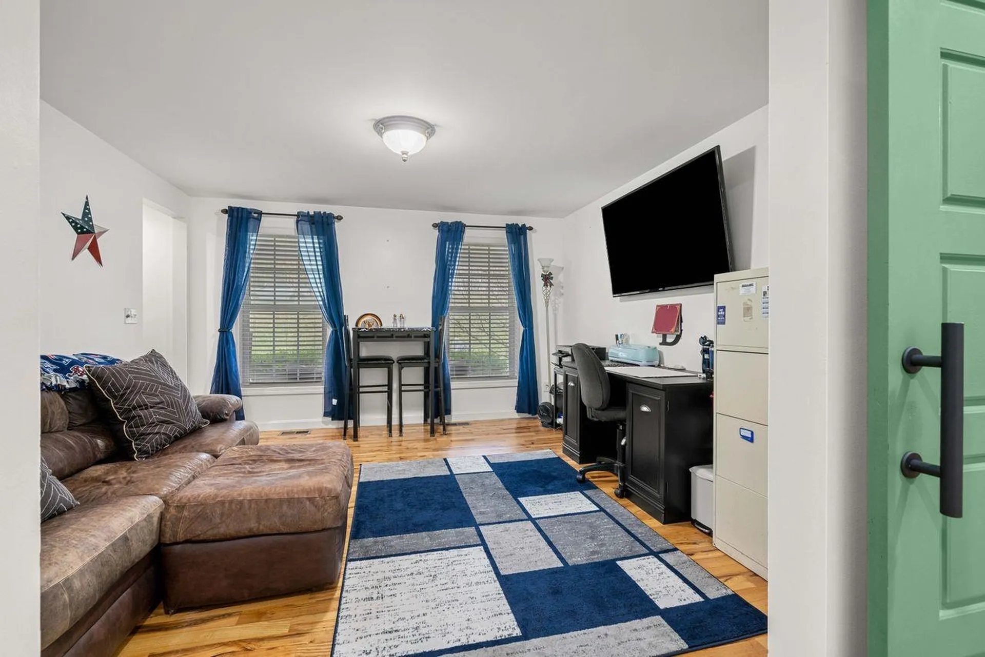 7 Samantha Avenue Raymond NH 03077