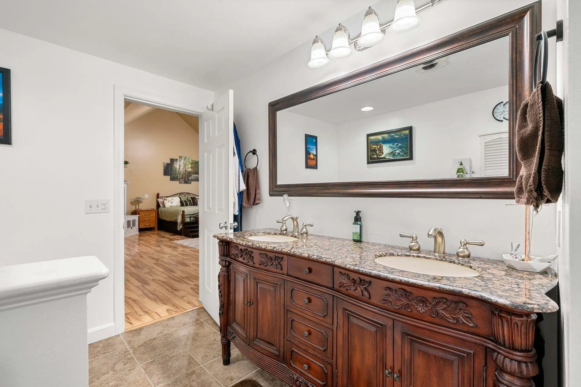 7 Samantha Avenue Raymond NH 03077