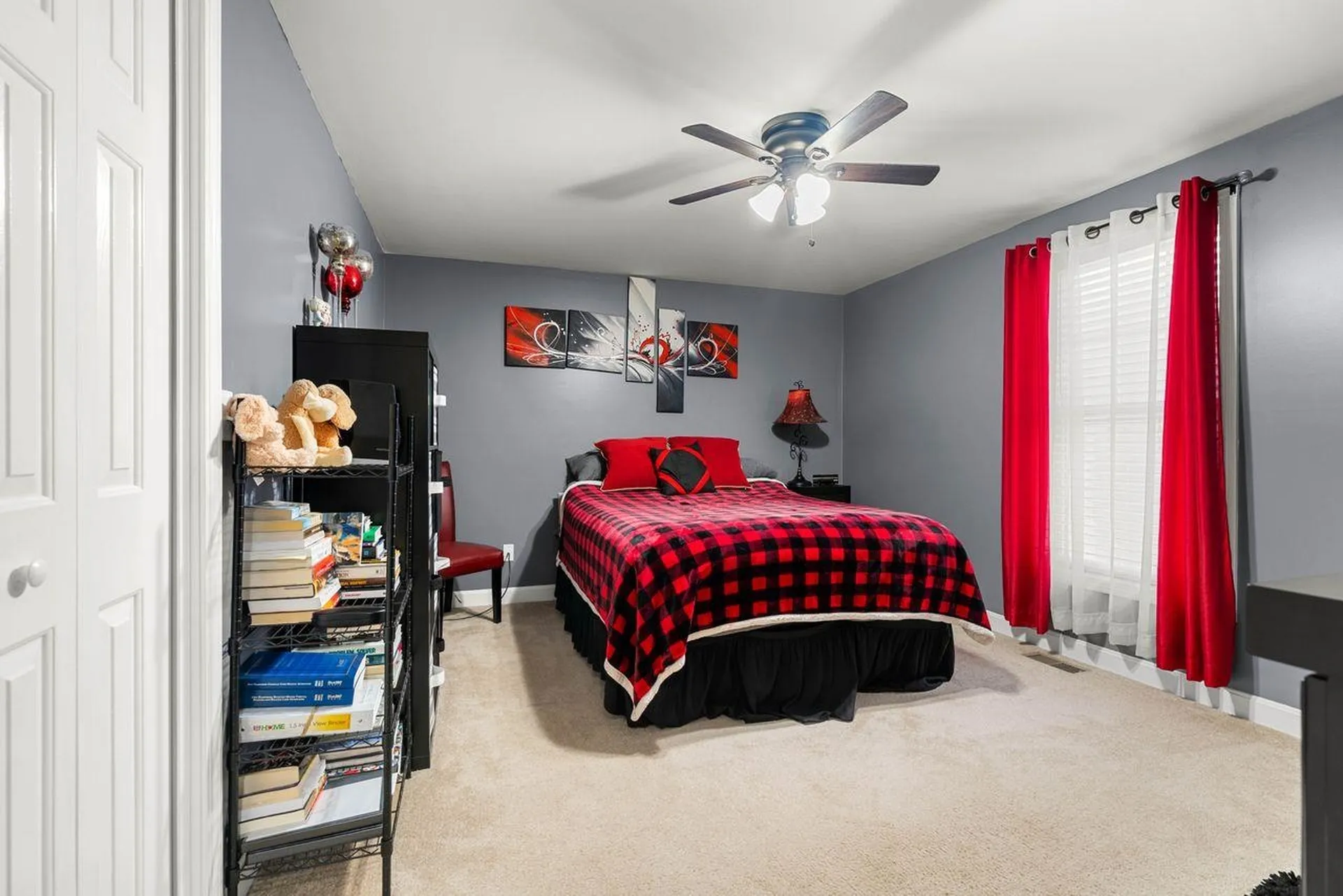 7 Samantha Avenue Raymond NH 03077