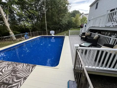 7 Samantha Avenue Raymond NH 03077