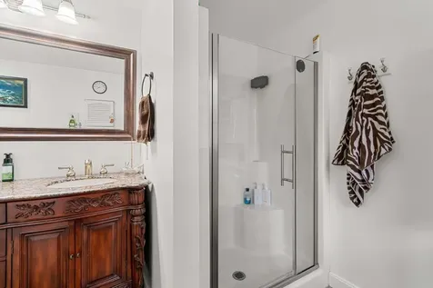 7 Samantha Avenue Raymond NH 03077