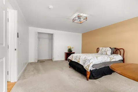 7 Samantha Avenue Raymond NH 03077
