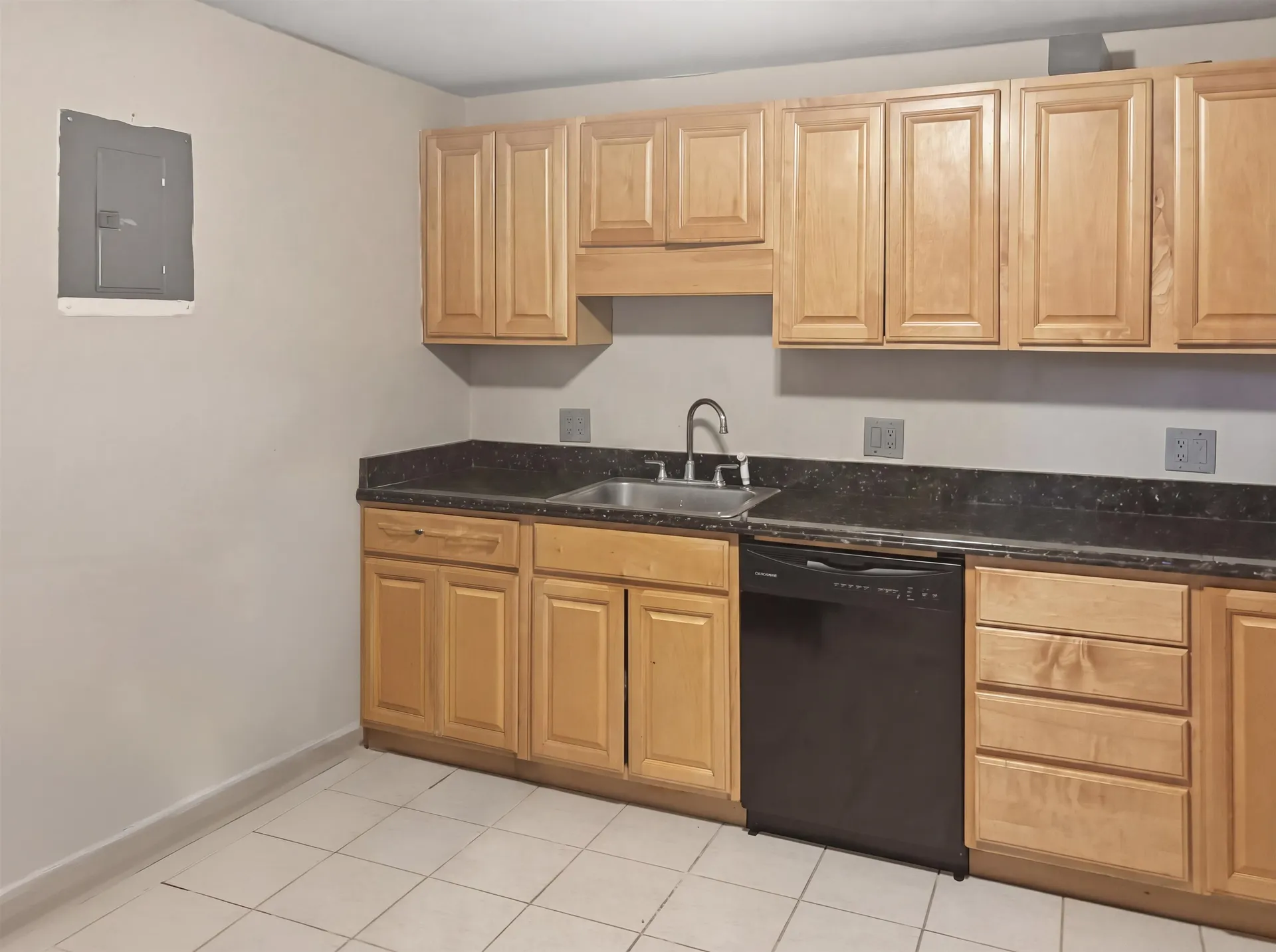 17 Silvestri Circle Derry NH 03038