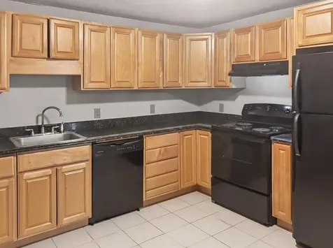 17 Silvestri Circle Derry NH 03038