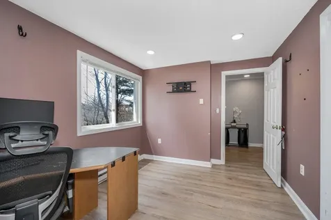 89 English Range Road Derry NH 03038