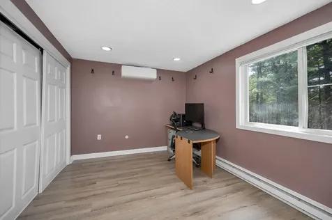 89 English Range Road Derry NH 03038