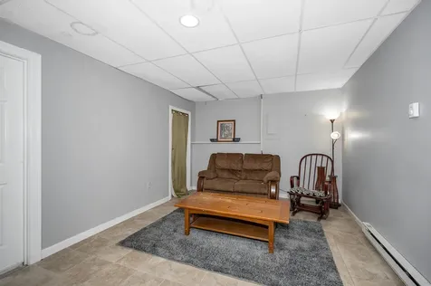 89 English Range Road Derry NH 03038