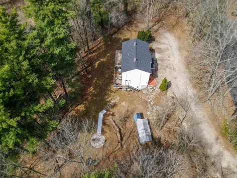 89 English Range Road Derry NH 03038